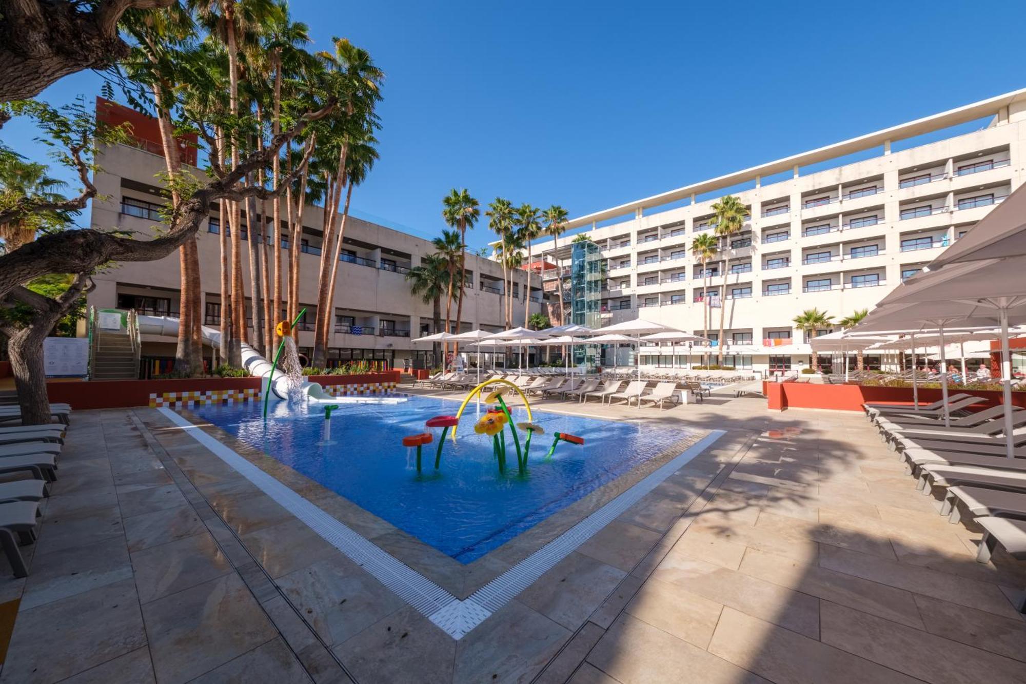 Estival Park Almaris Hotel ลาปีเนดา ภายนอก รูปภาพ
