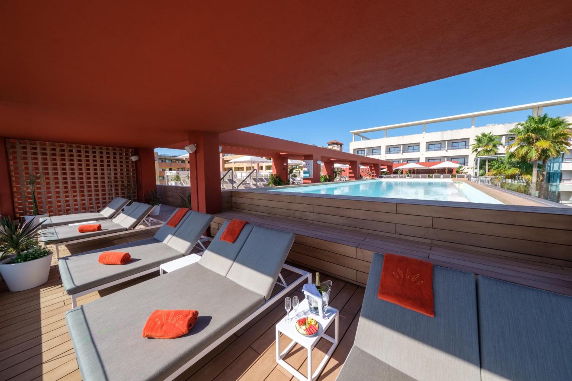 Estival Park Almaris Hotel ลาปีเนดา ภายนอก รูปภาพ