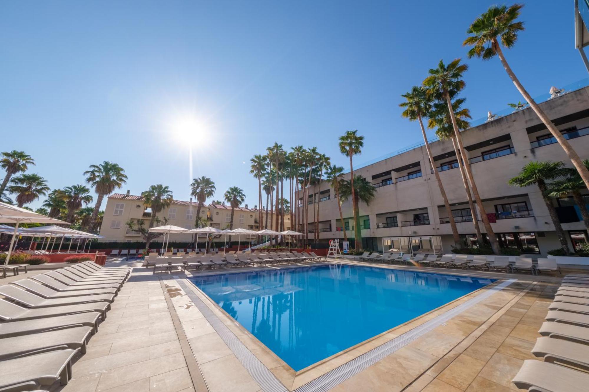 Estival Park Almaris Hotel ลาปีเนดา ภายนอก รูปภาพ